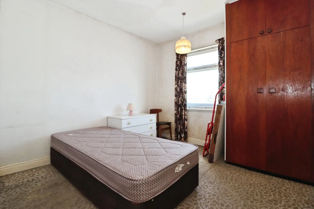 Cleve Road, BRISTOL, Avon, BS34, photo 8