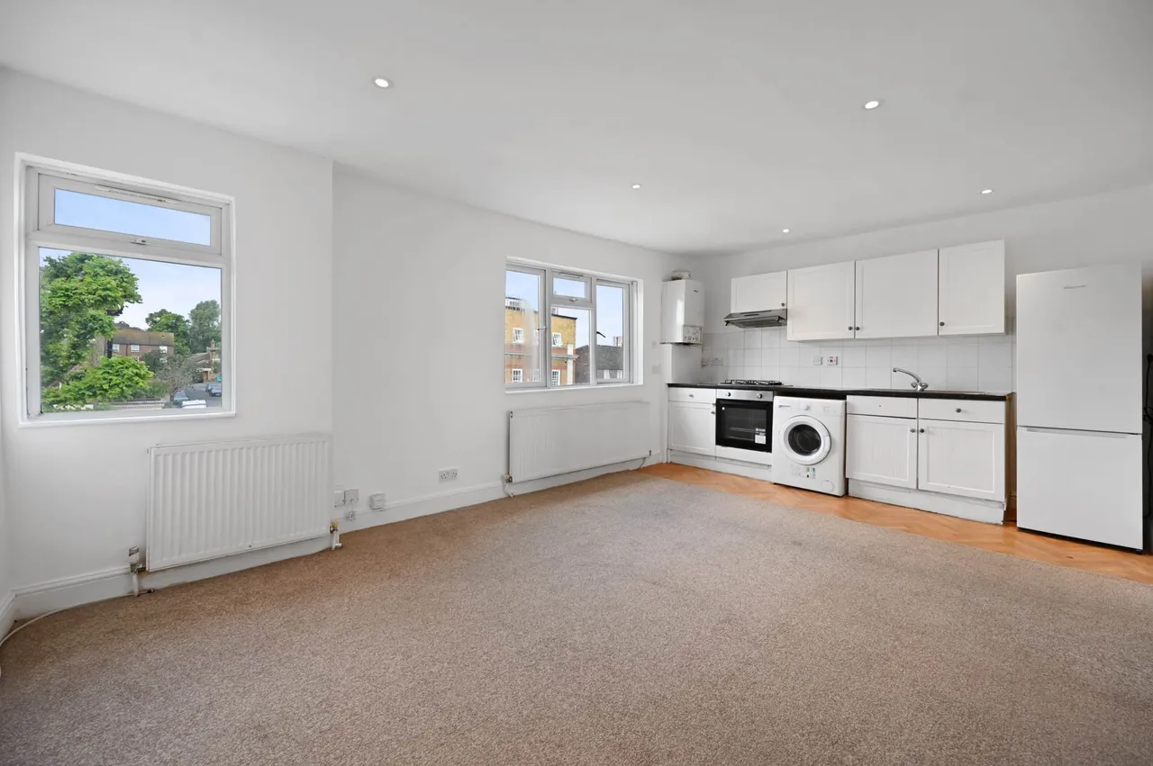 Eastdown Park, Hither Green, SE13, photo 2