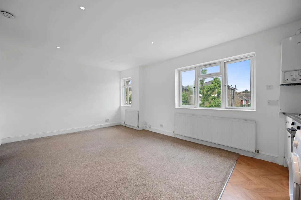 Eastdown Park, Hither Green, SE13, photo 3