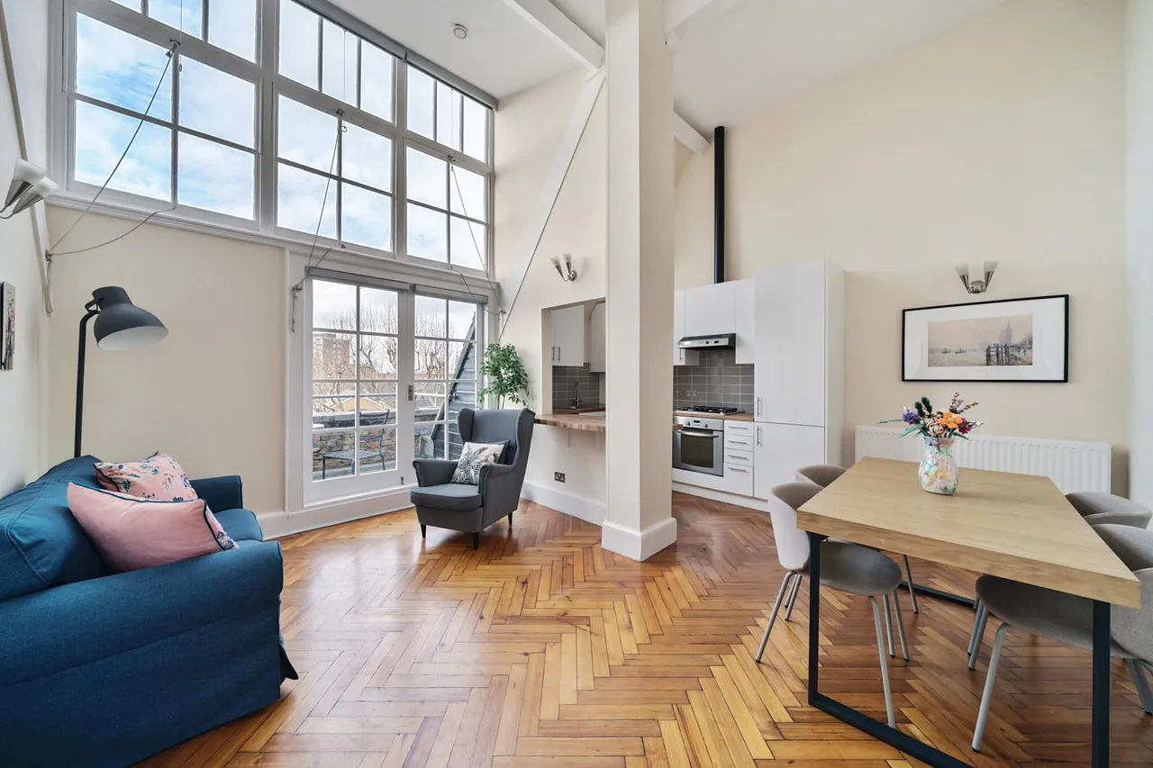 2 bed flat for sale, Pages Walk, SE1