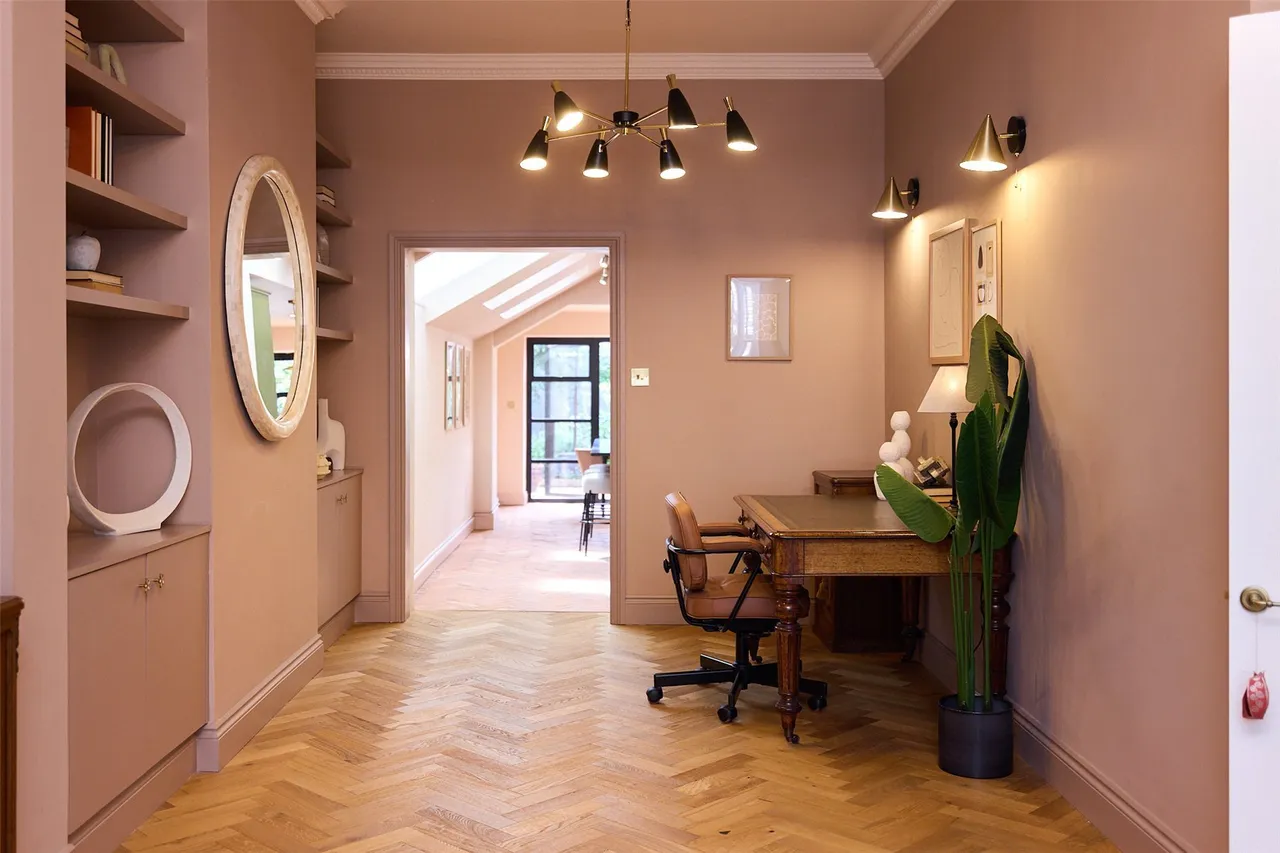 Naylor Road, London, SE15, photo 7