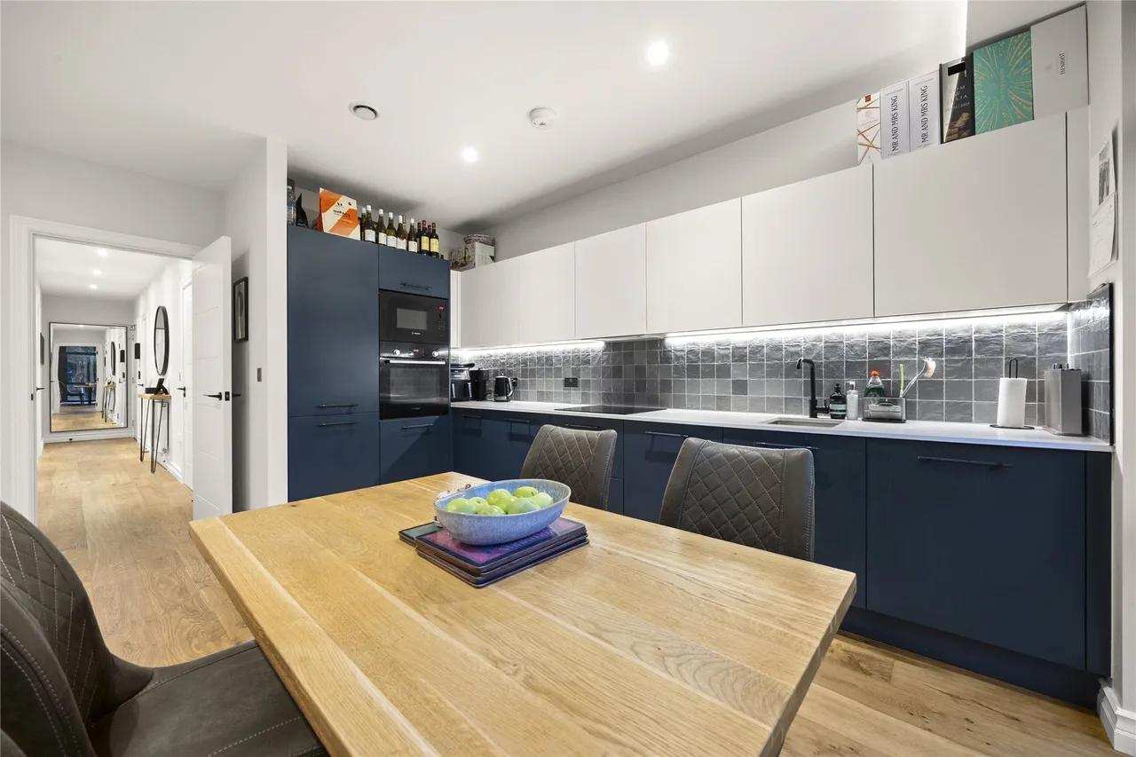 Littleworth Road, Esher, Surrey, KT10, photo 4