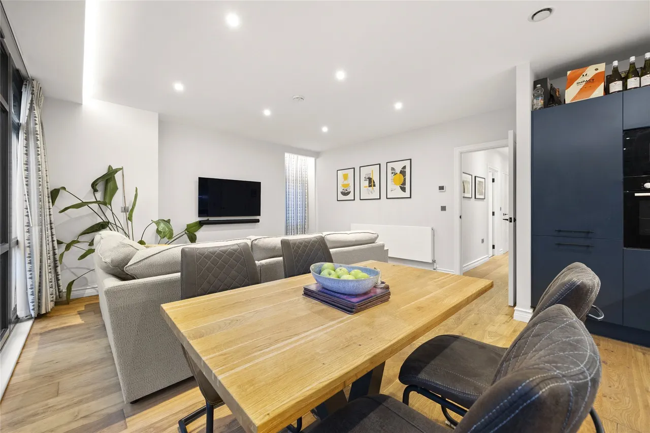 Littleworth Road, Esher, Surrey, KT10, photo 5