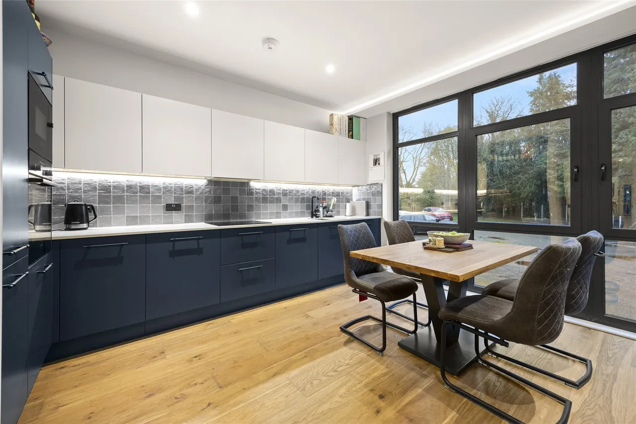 Littleworth Road, Esher, Surrey, KT10, photo 6