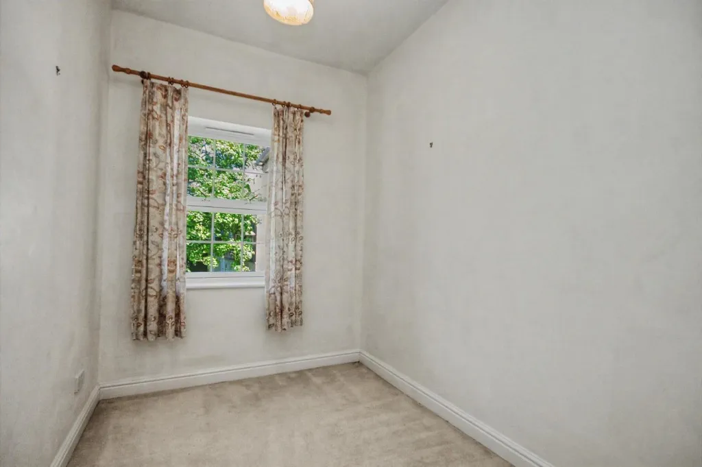 Scholars Court, Northampton, photo 8