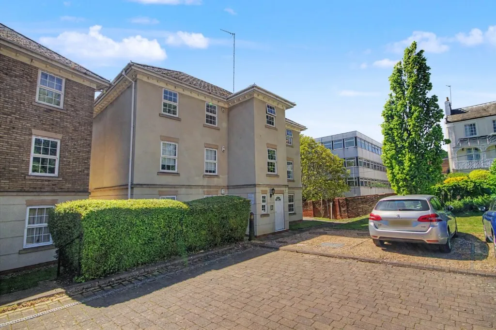 Scholars Court, Northampton, photo 10