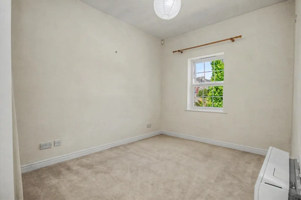 Scholars Court, Northampton, photo 6