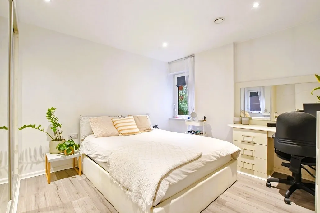 Wharf Road, London, N1, photo 8