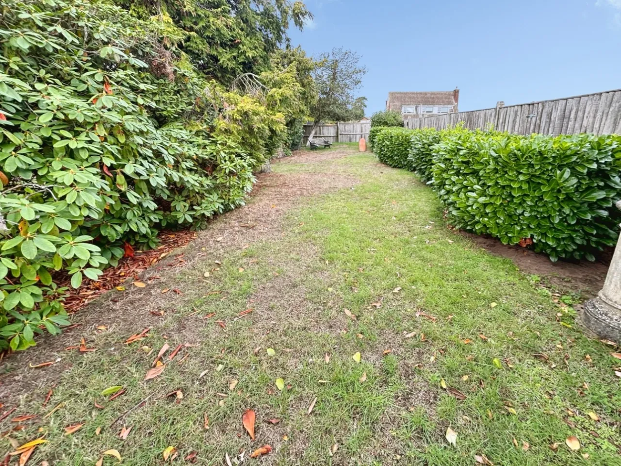 Gainsborough Road, Lea, DN21, photo 19