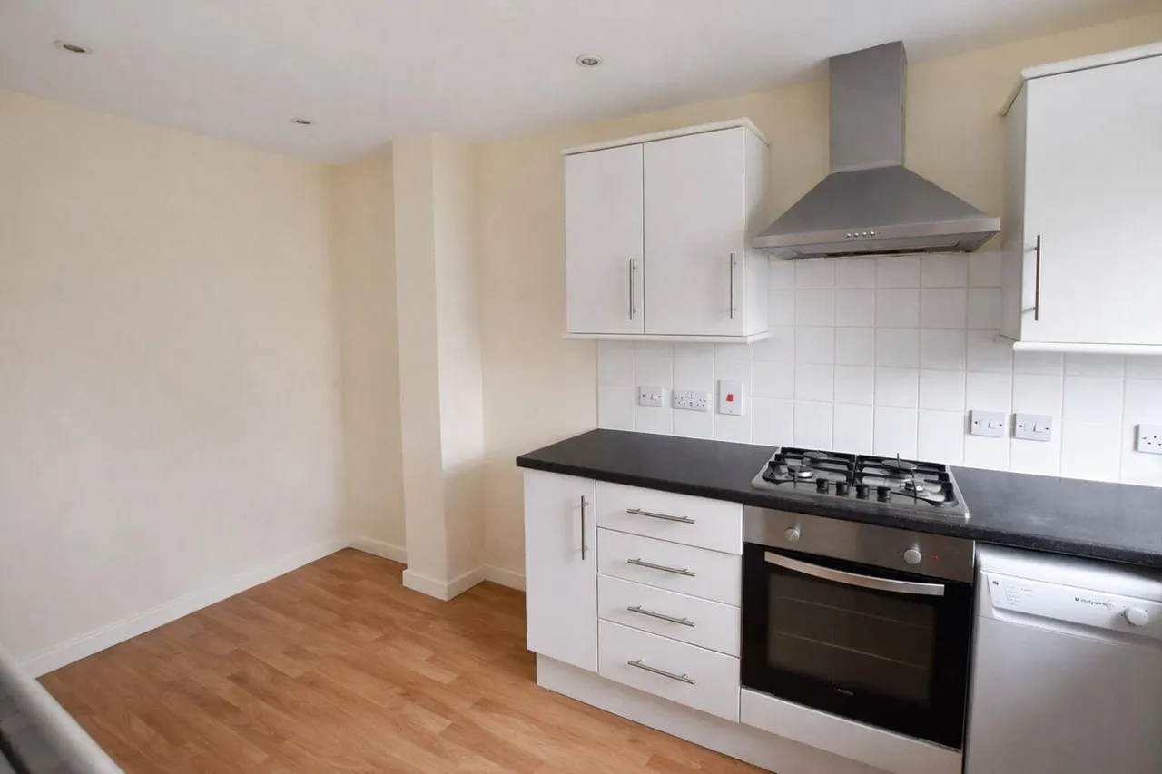 Harrisons Walk, Thrapston, NN14, photo 3