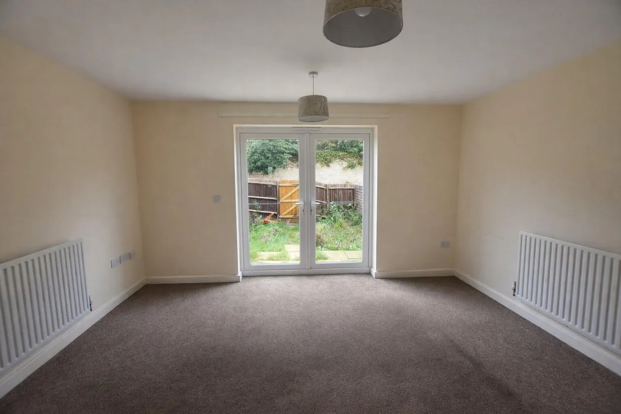 Harrisons Walk, Thrapston, NN14, photo 2
