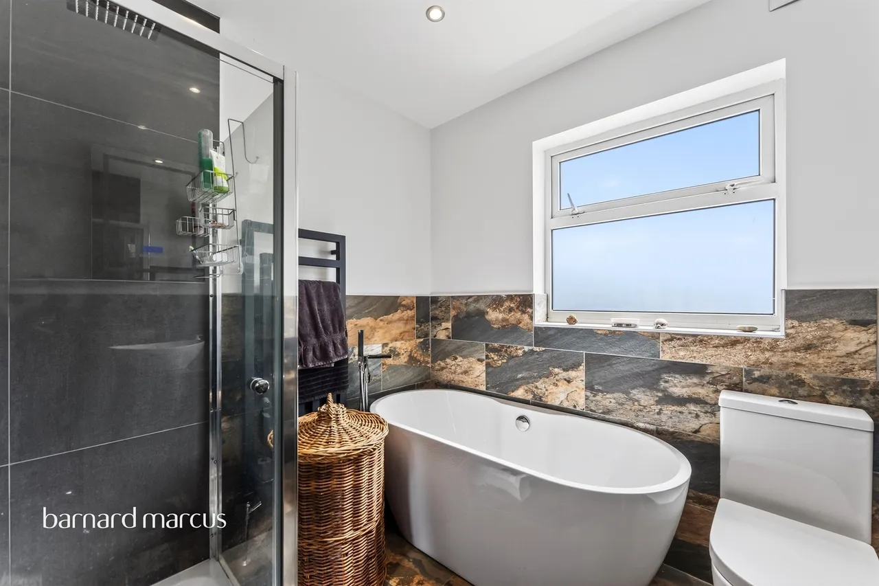 Edgehill Road, Mitcham, CR4, photo 14