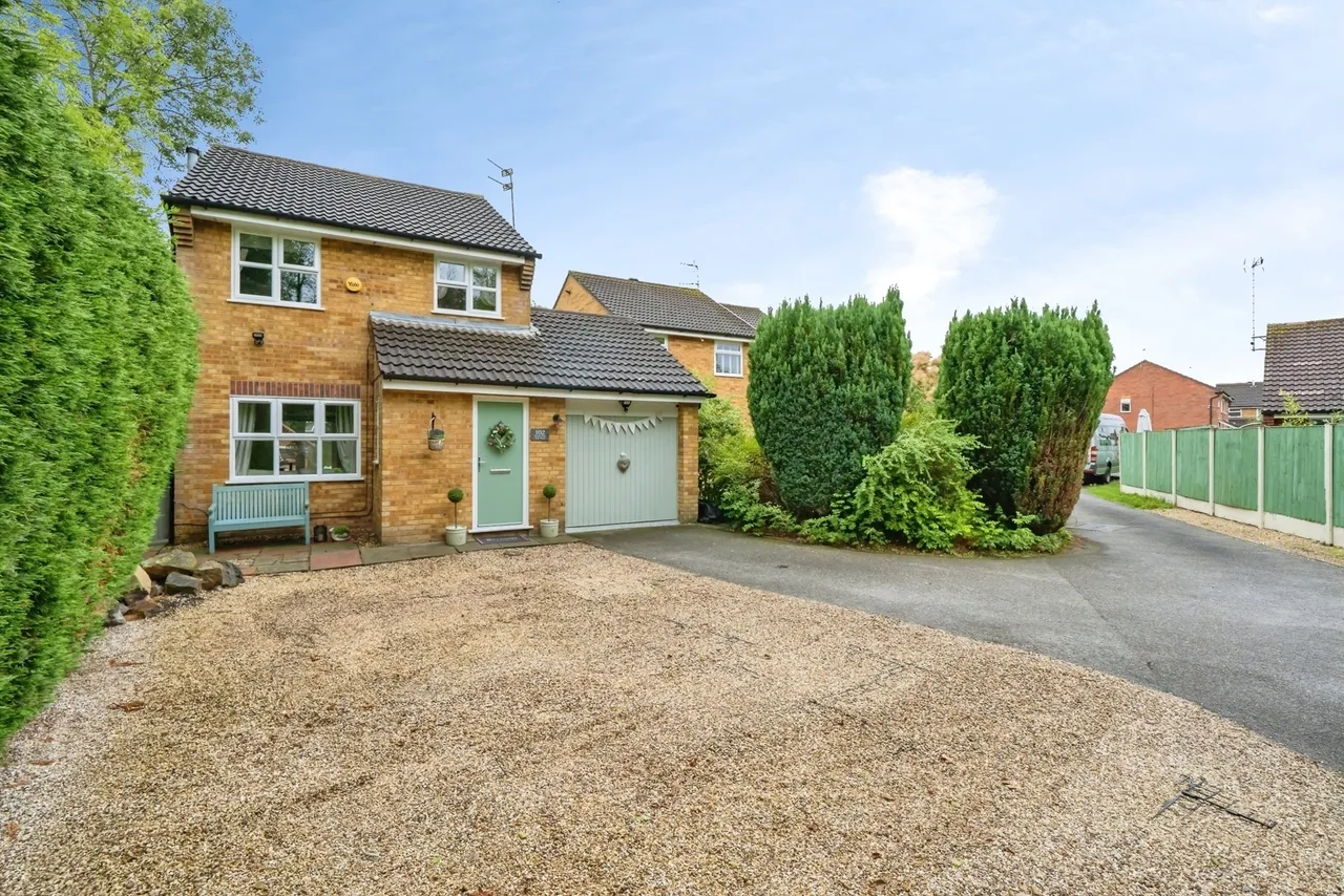 3 bed house for sale — Kinross Close, Fearnhead, Warrington, Cheshire, WA2