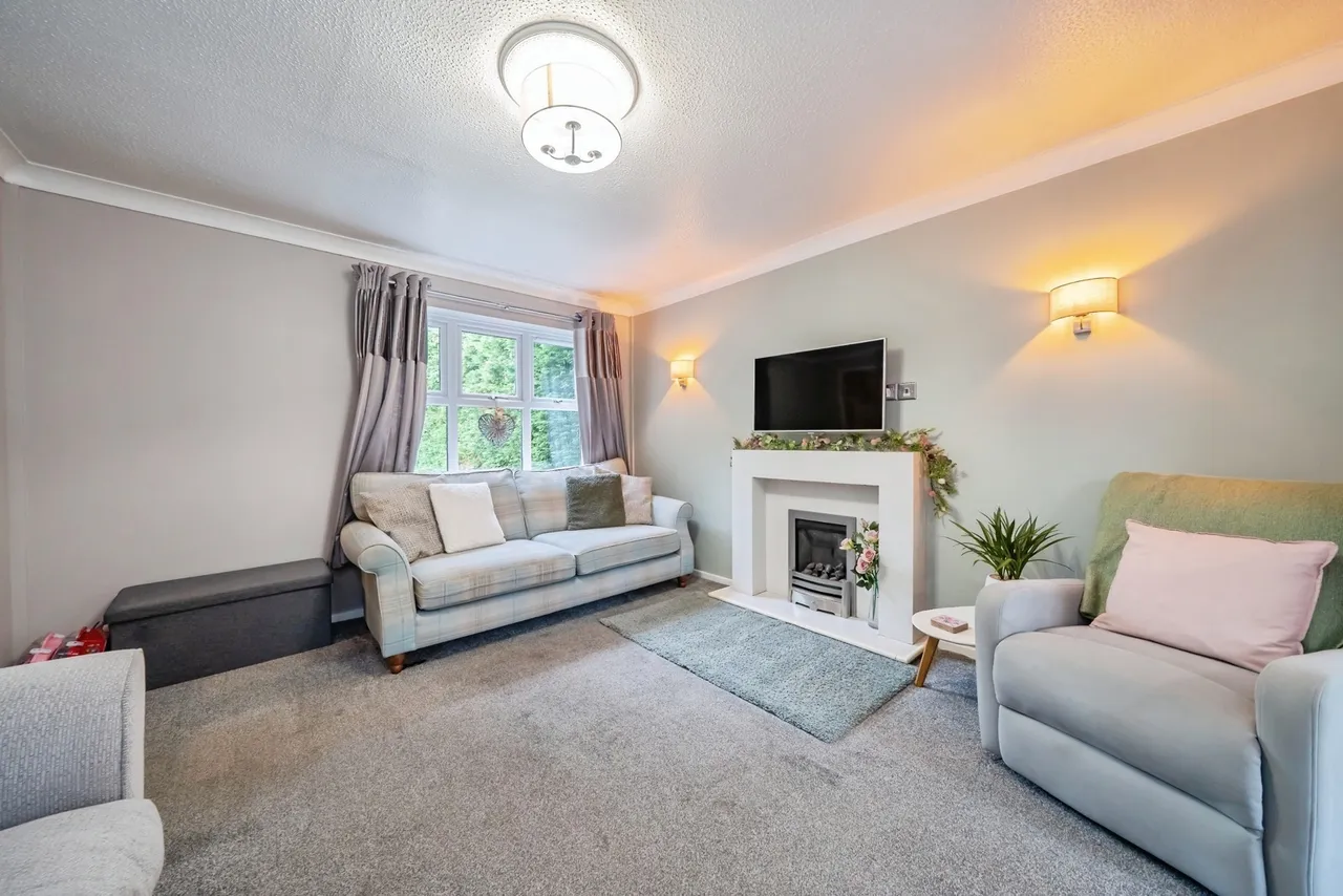 Kinross Close, Fearnhead, Warrington, Cheshire, WA2, photo 12