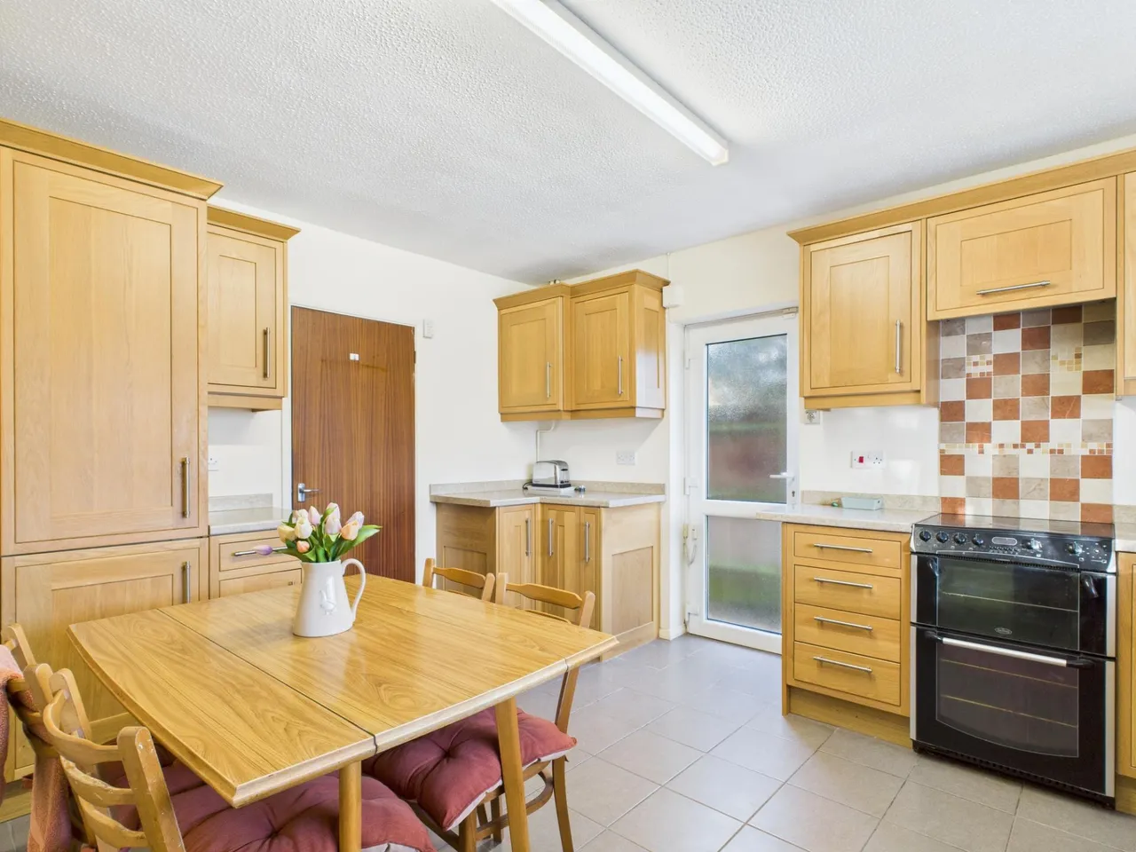 Holybrook Crescent, Southcote, Reading, RG30, photo 2