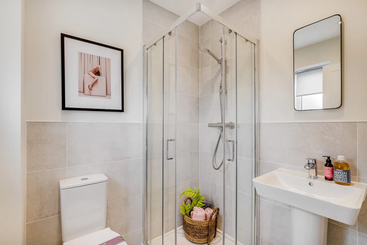 Plot 8 Maple Rise, Thorn Road, Dunstable, Houghton Regis, LU5 6JQ, photo 5