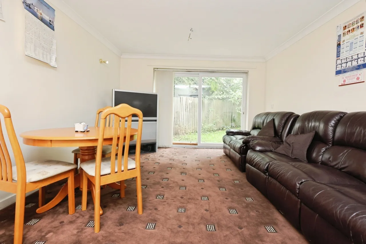 Wall Close, Smethwick, B67, photo 7