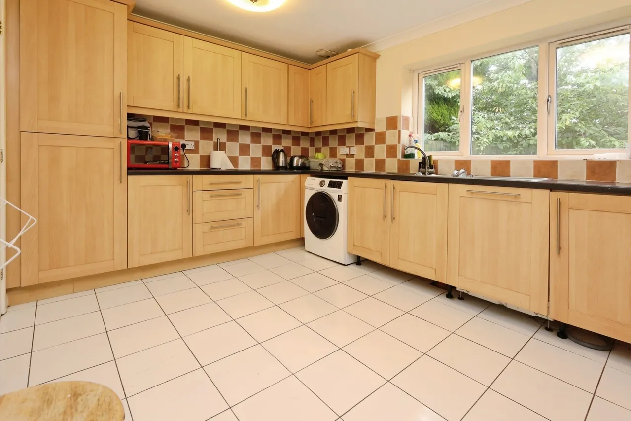 Wall Close, Smethwick, B67, photo 3