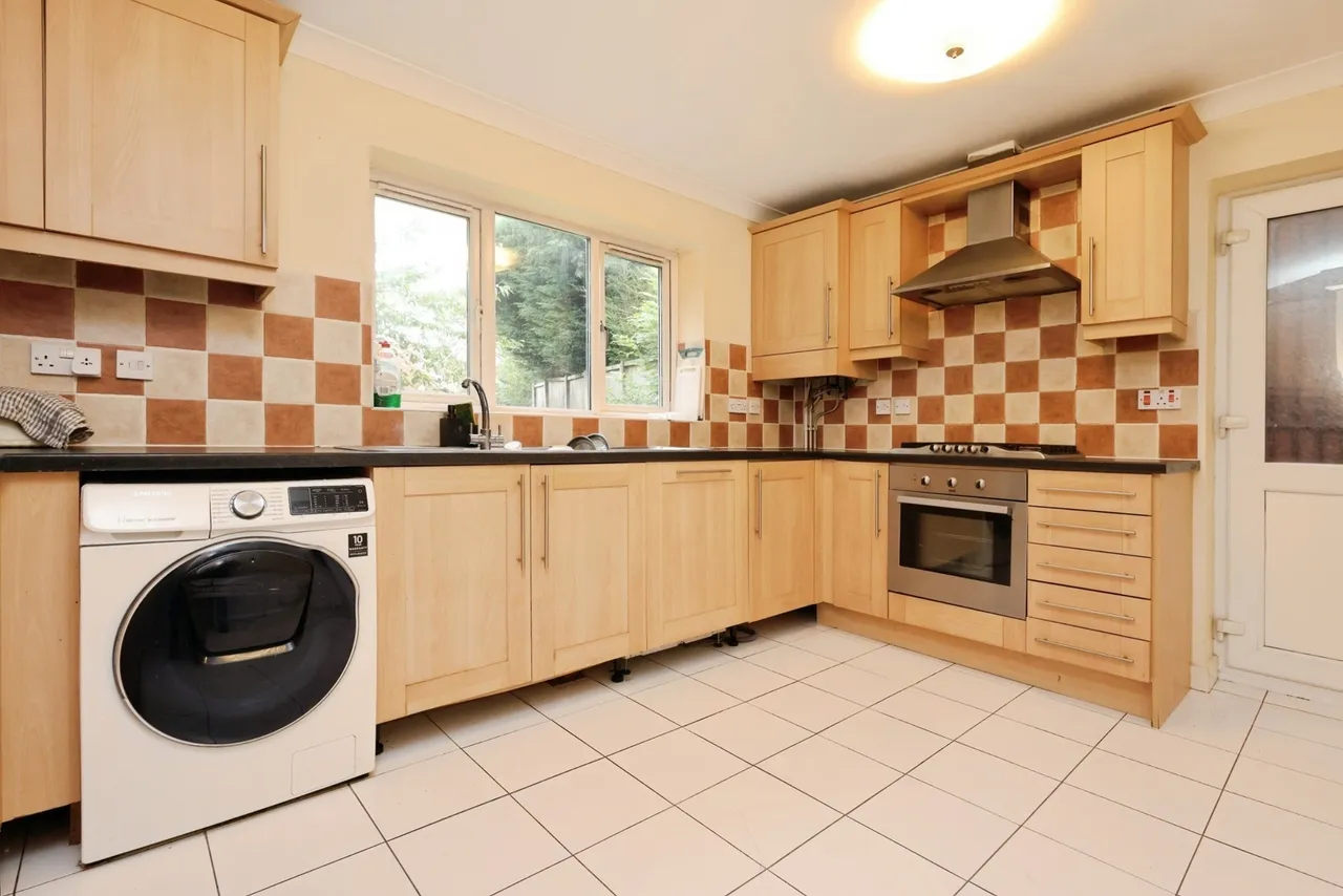 Wall Close, Smethwick, B67, photo 5