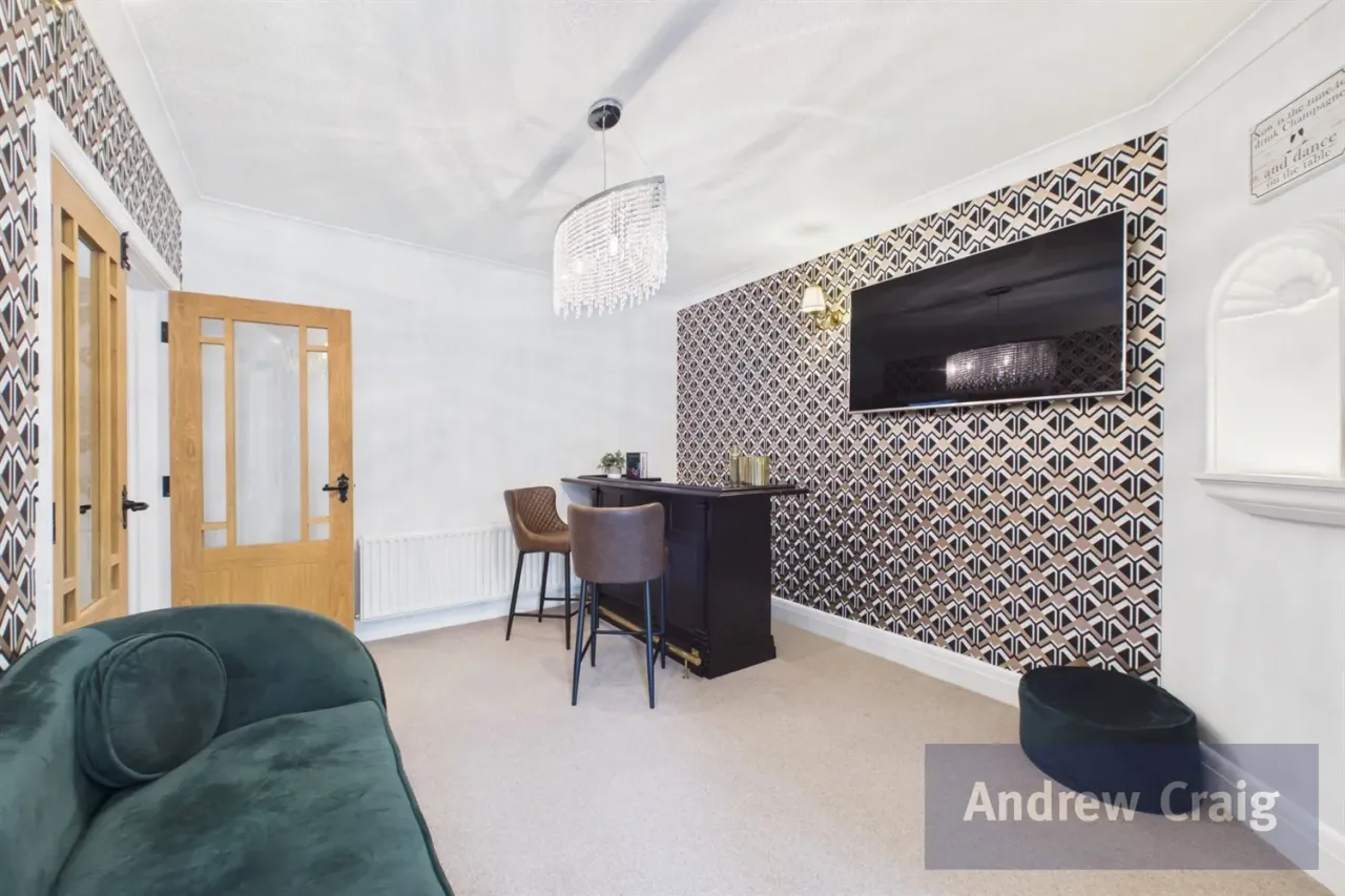 Whitby Avenue, South Bents, SR6, photo 7