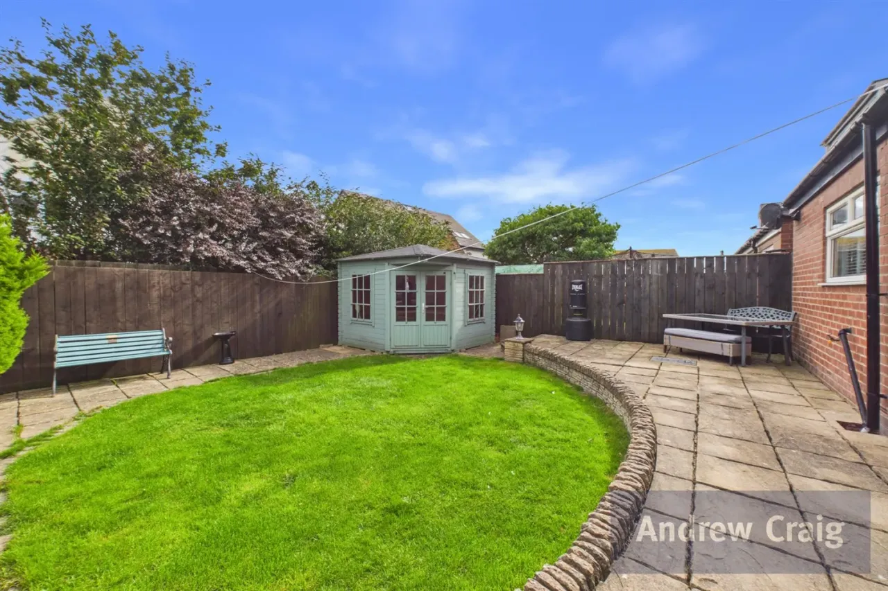 Whitby Avenue, South Bents, SR6, photo 24