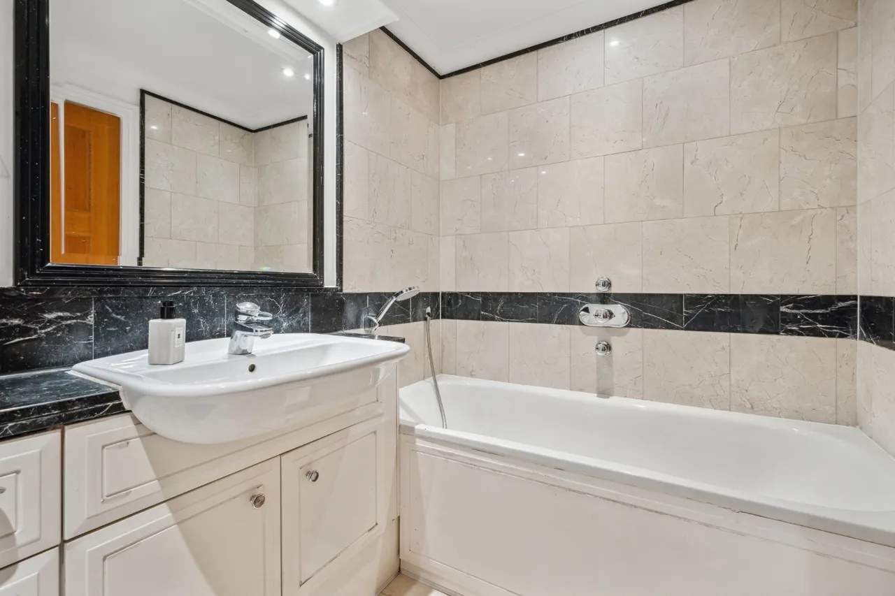Keble Place, Barnes, SW13, photo 9