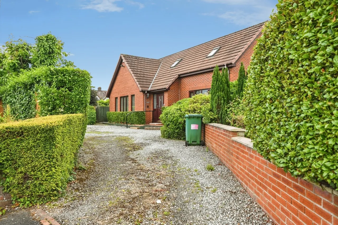 Elm Road, Penketh, Warrington, Cheshire, WA5, photo 32