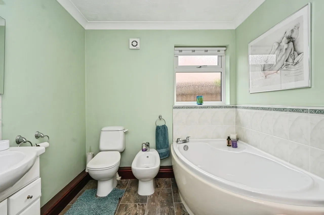 Elm Road, Penketh, Warrington, Cheshire, WA5, photo 25