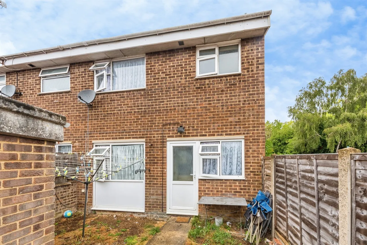 Manton Street, Swindon, SN2, photo 14