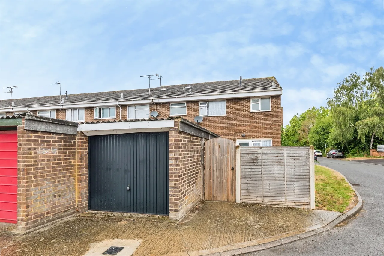 Manton Street, Swindon, SN2, photo 15