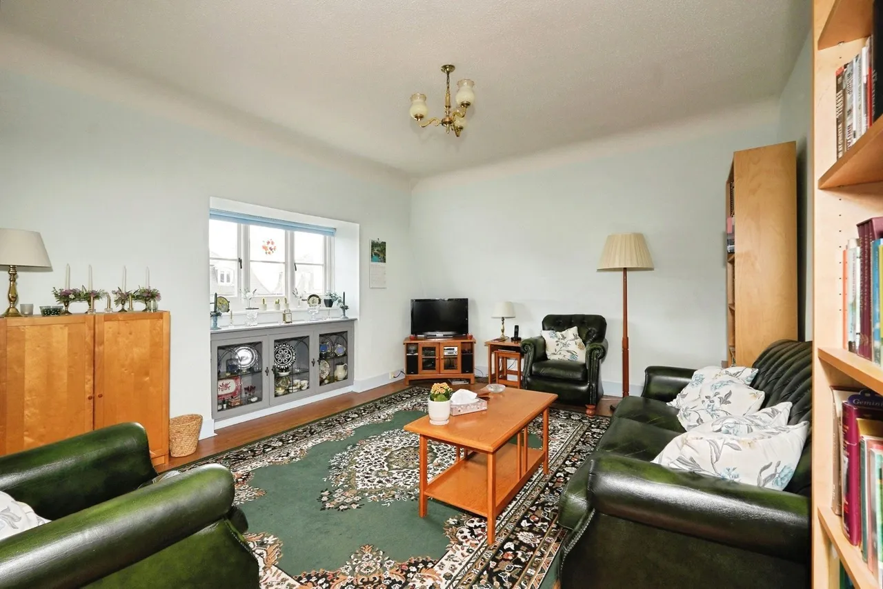 Clifton Crescent, Folkestone, Kent, CT20, photo 3