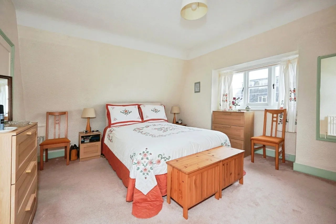 Clifton Crescent, Folkestone, Kent, CT20, photo 7
