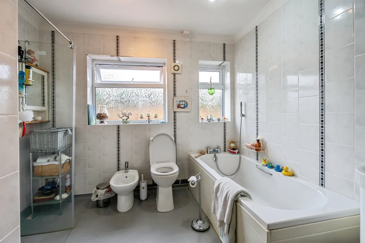 Fitzwilliam Close, Bognor Regis, PO21, photo 11