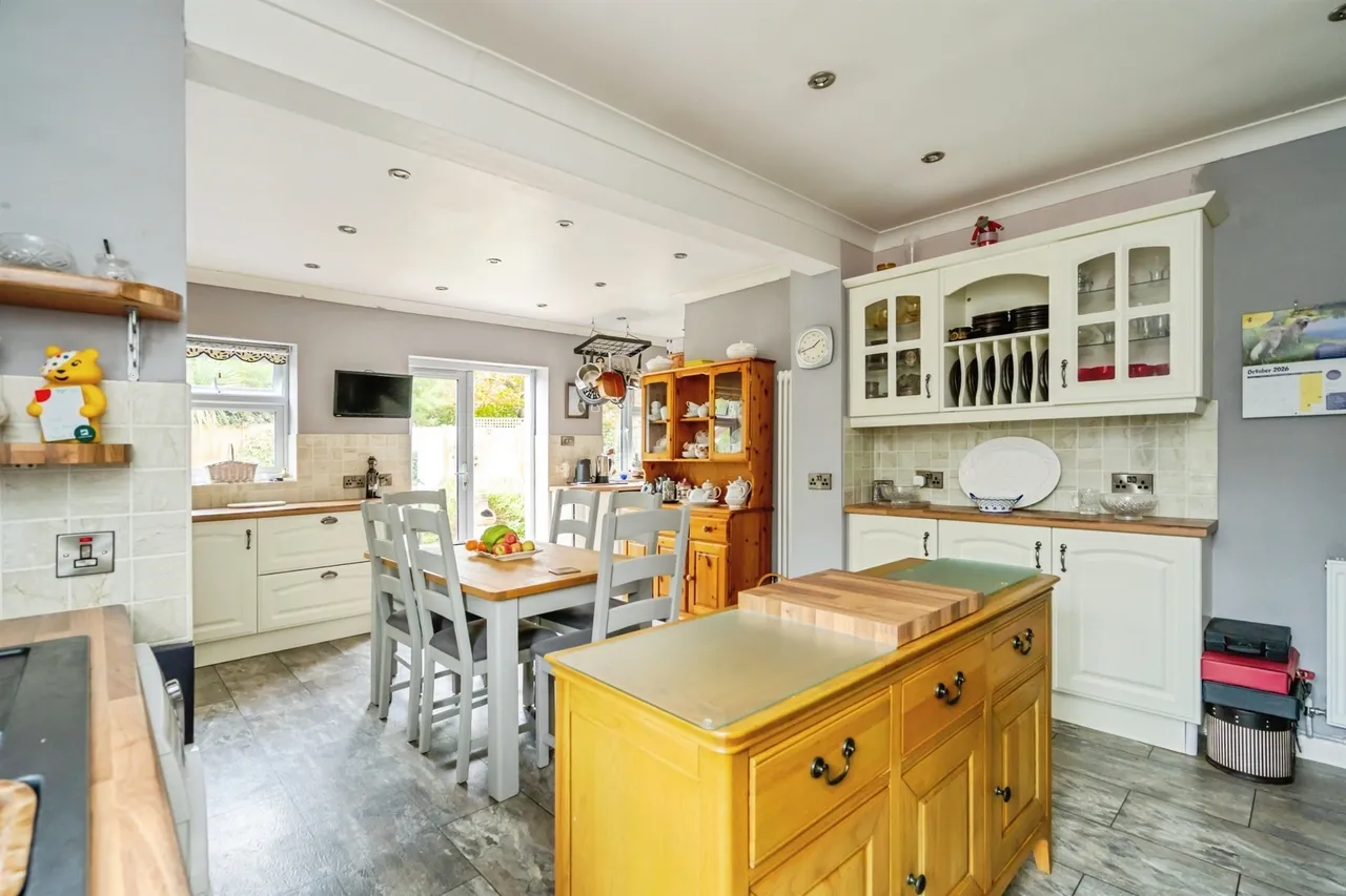 Fitzwilliam Close, Bognor Regis, PO21, photo 6