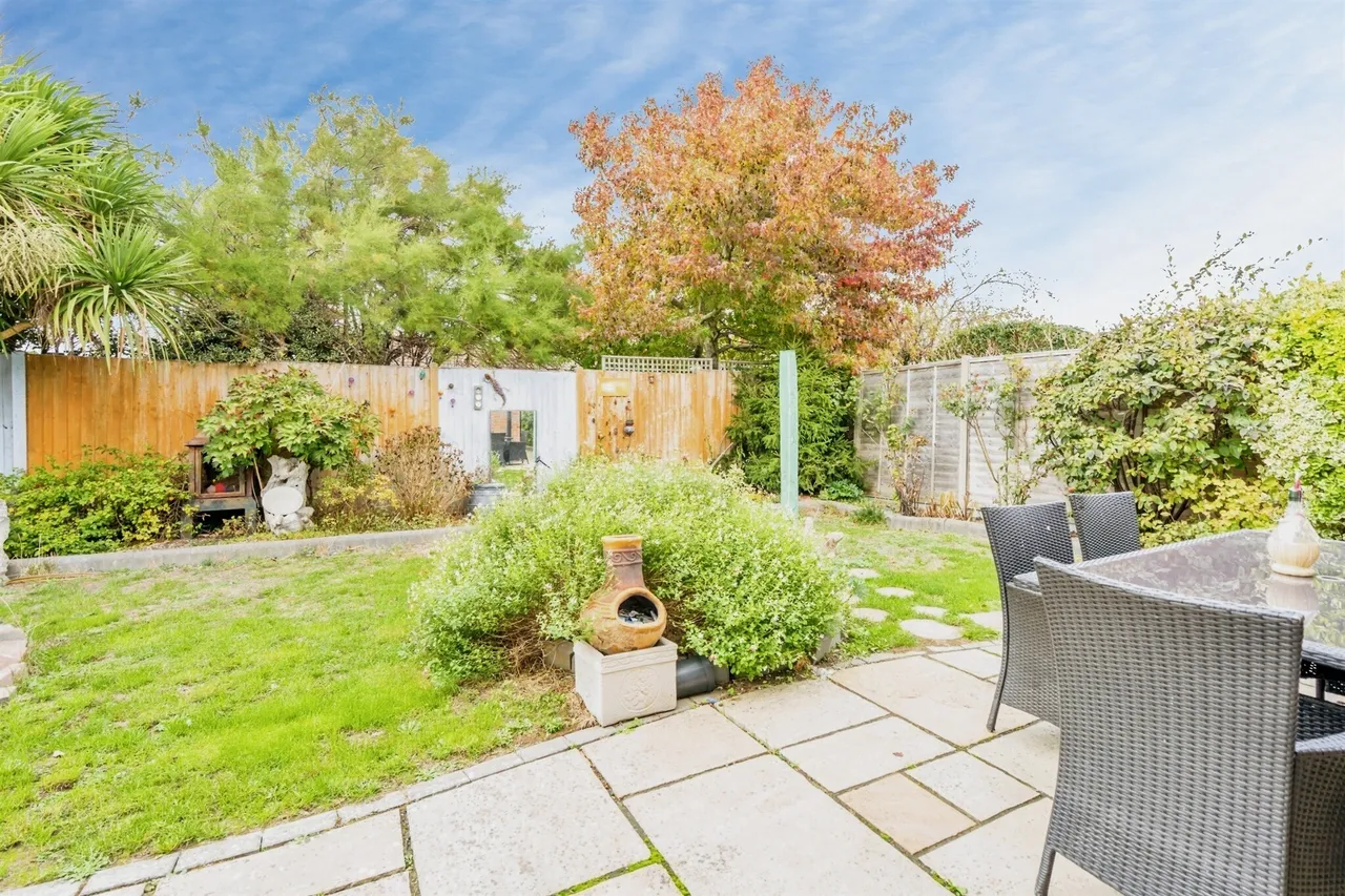 Fitzwilliam Close, Bognor Regis, PO21, photo 3
