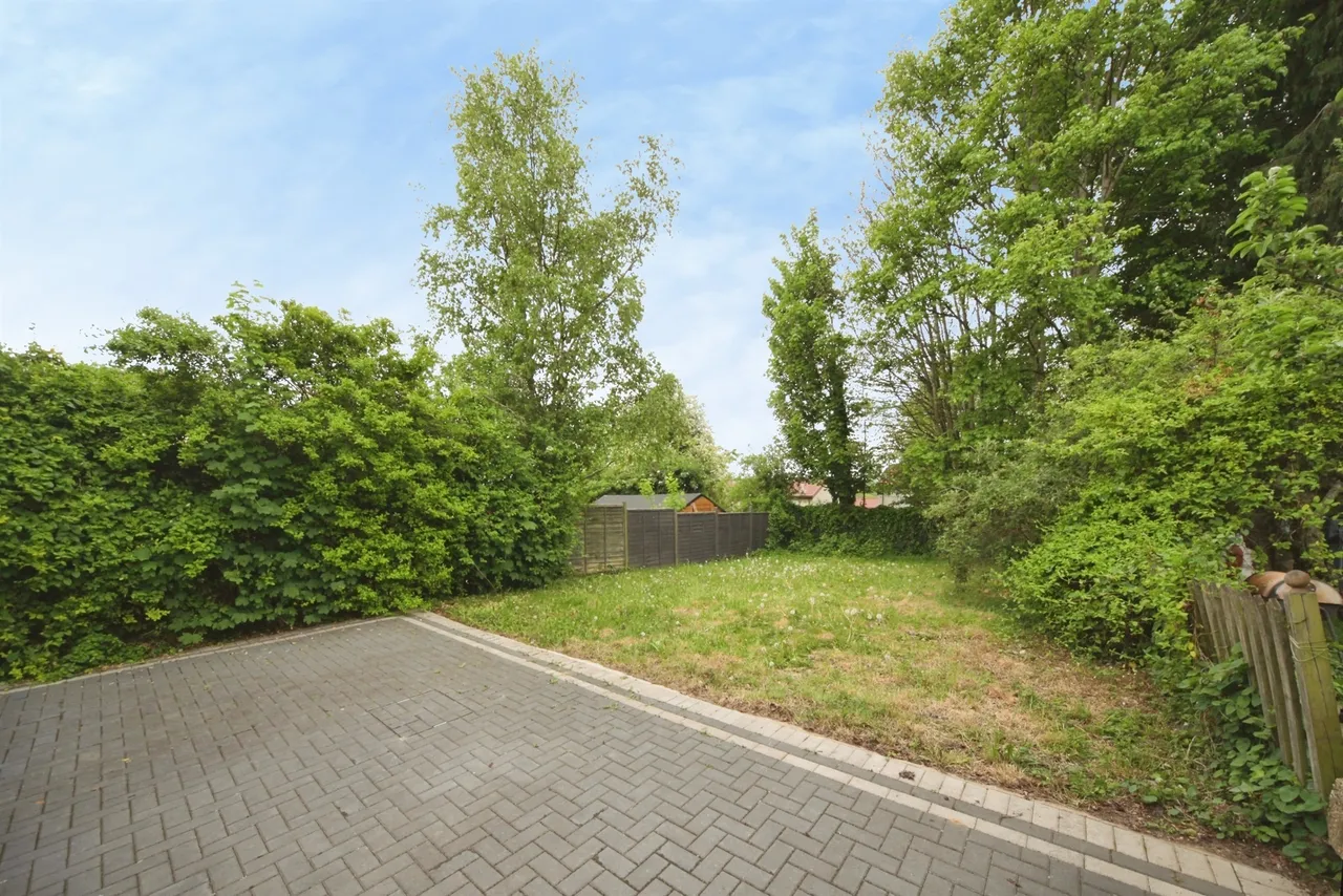 Burnham Road, Luton, LU2, photo 14
