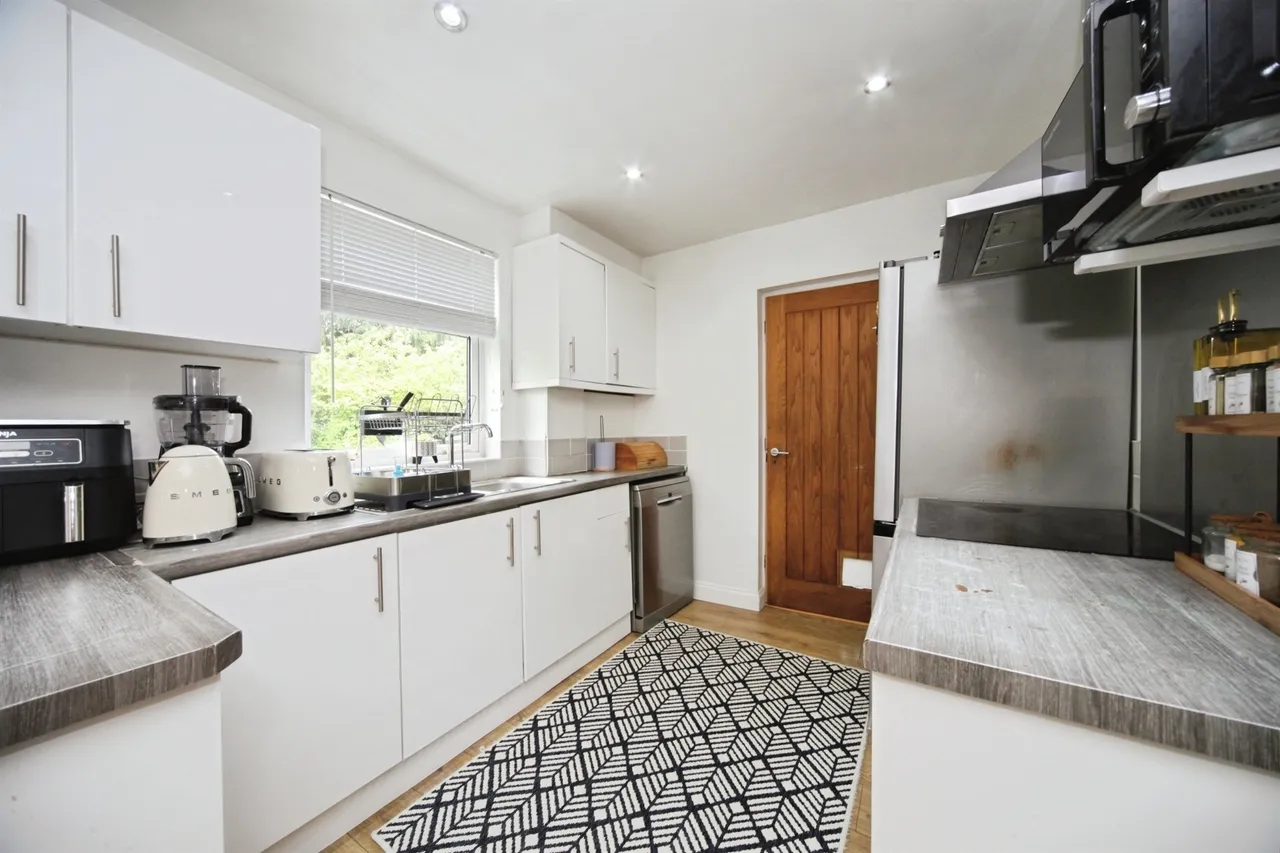 Burnham Road, Luton, LU2, photo 3