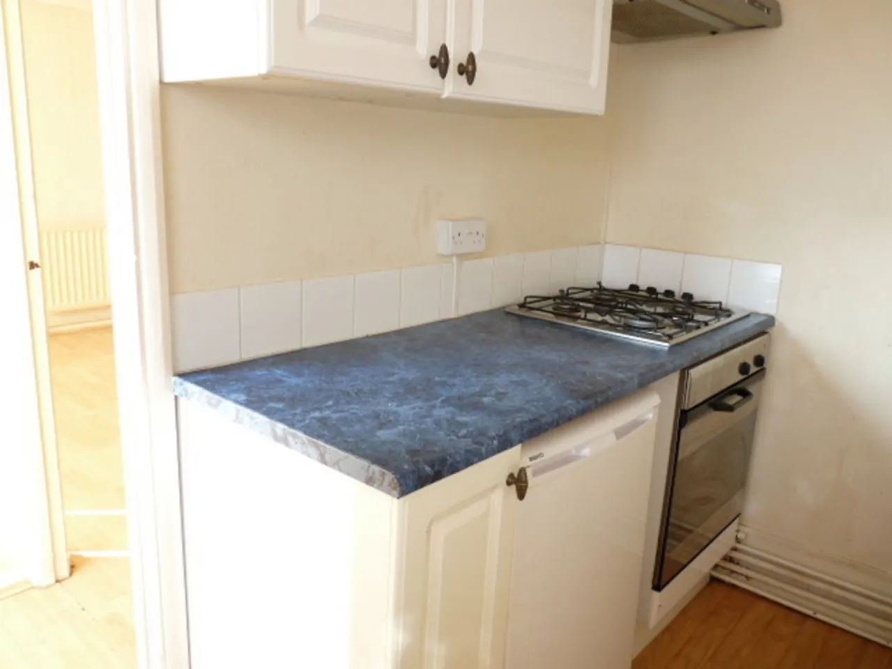 Bell Lane, Blackwater, GU17, photo 9