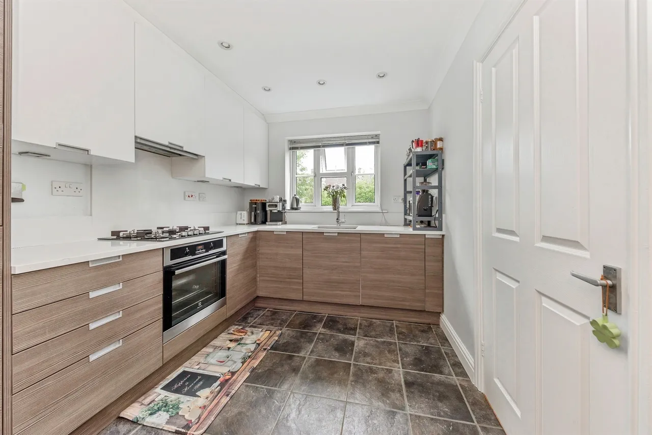 Elgar Way, Stamford, PE9, photo 15