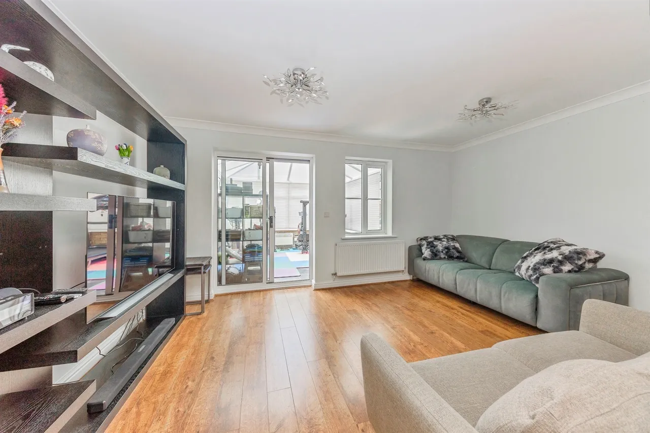 Elgar Way, Stamford, PE9, photo 13