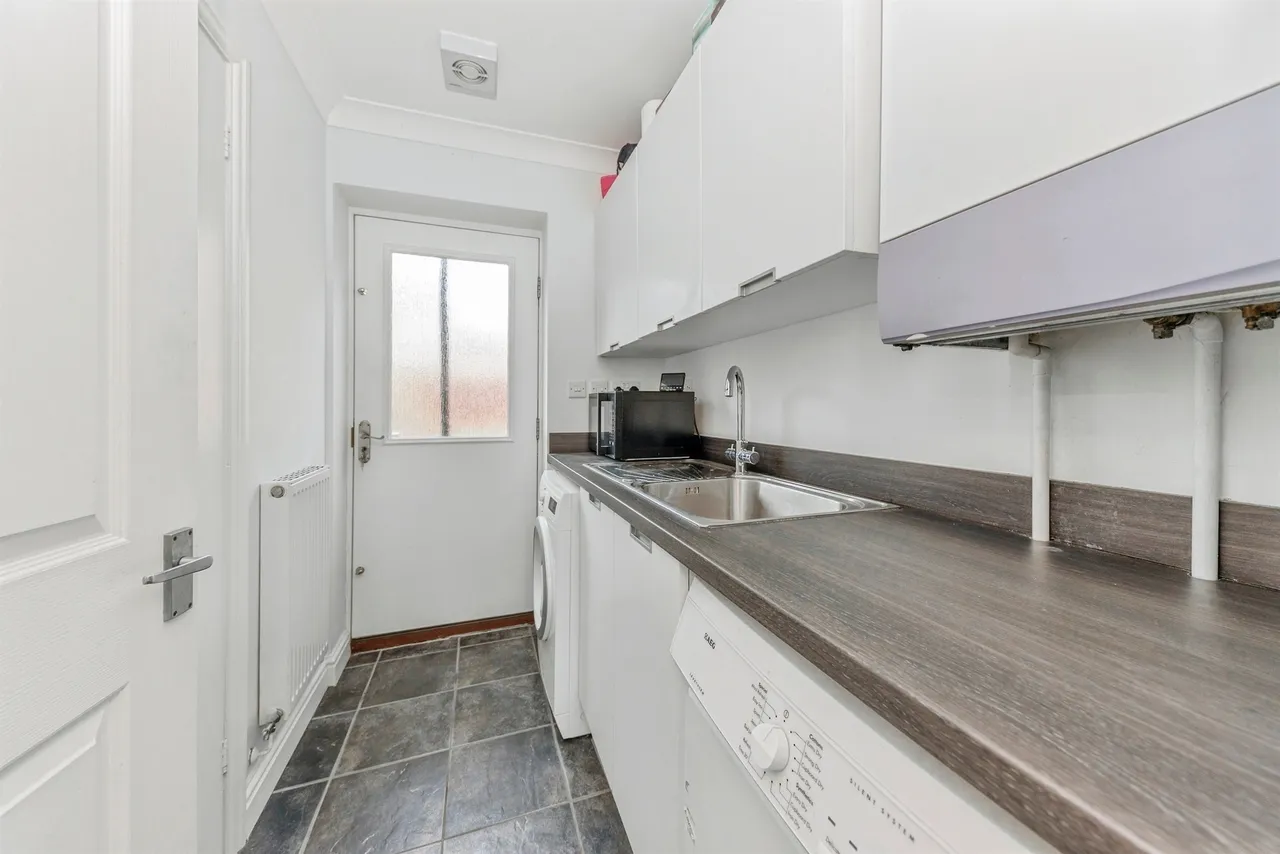 Elgar Way, Stamford, PE9, photo 16