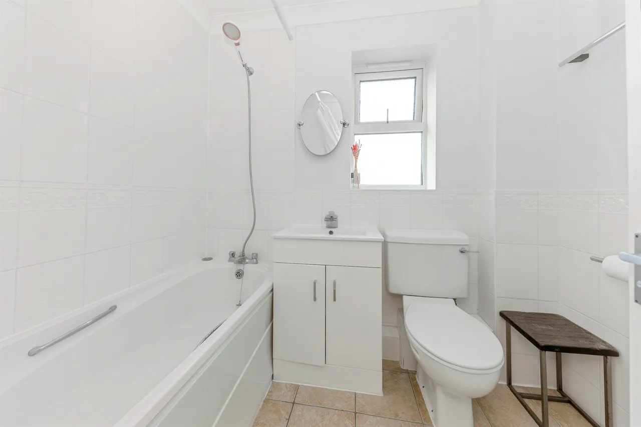 Elgar Way, Stamford, PE9, photo 9