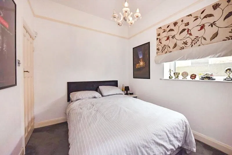 Gloucester Terrace, Thorpe Bay, Essex, SS1, photo 8