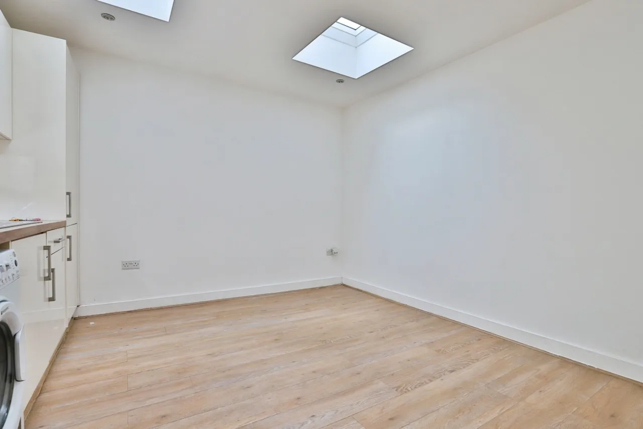 Christchurch Road, Bournemouth, BH7, photo 8