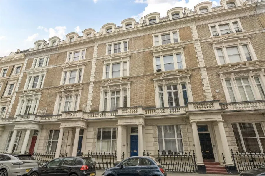 Clanricarde Gardens, London, W2, photo 2
