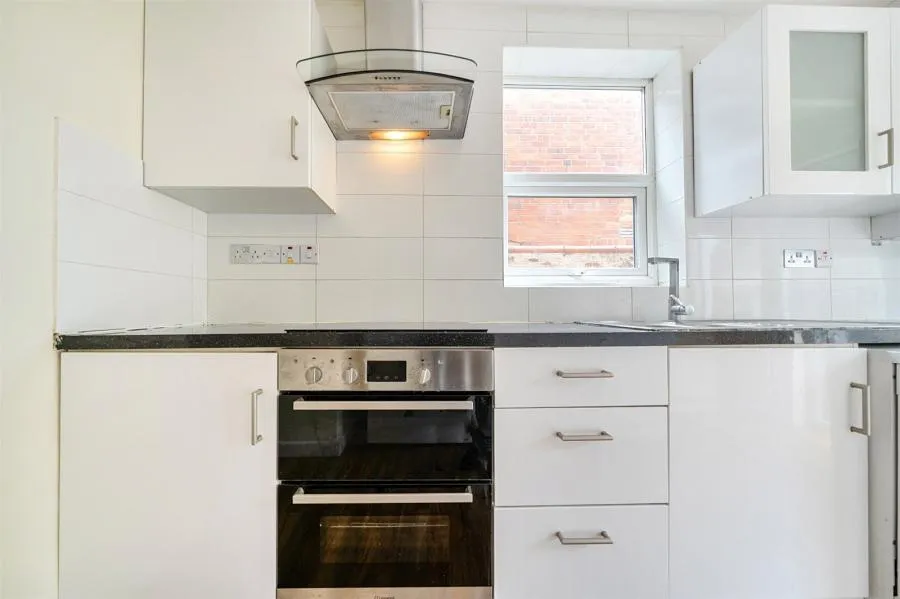 Surrey Road, Reading, RG2, photo 8