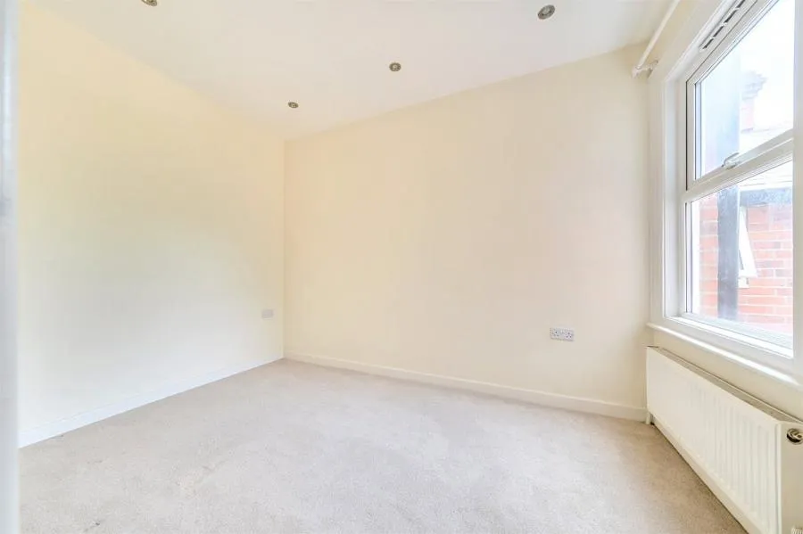 Surrey Road, Reading, RG2, photo 12