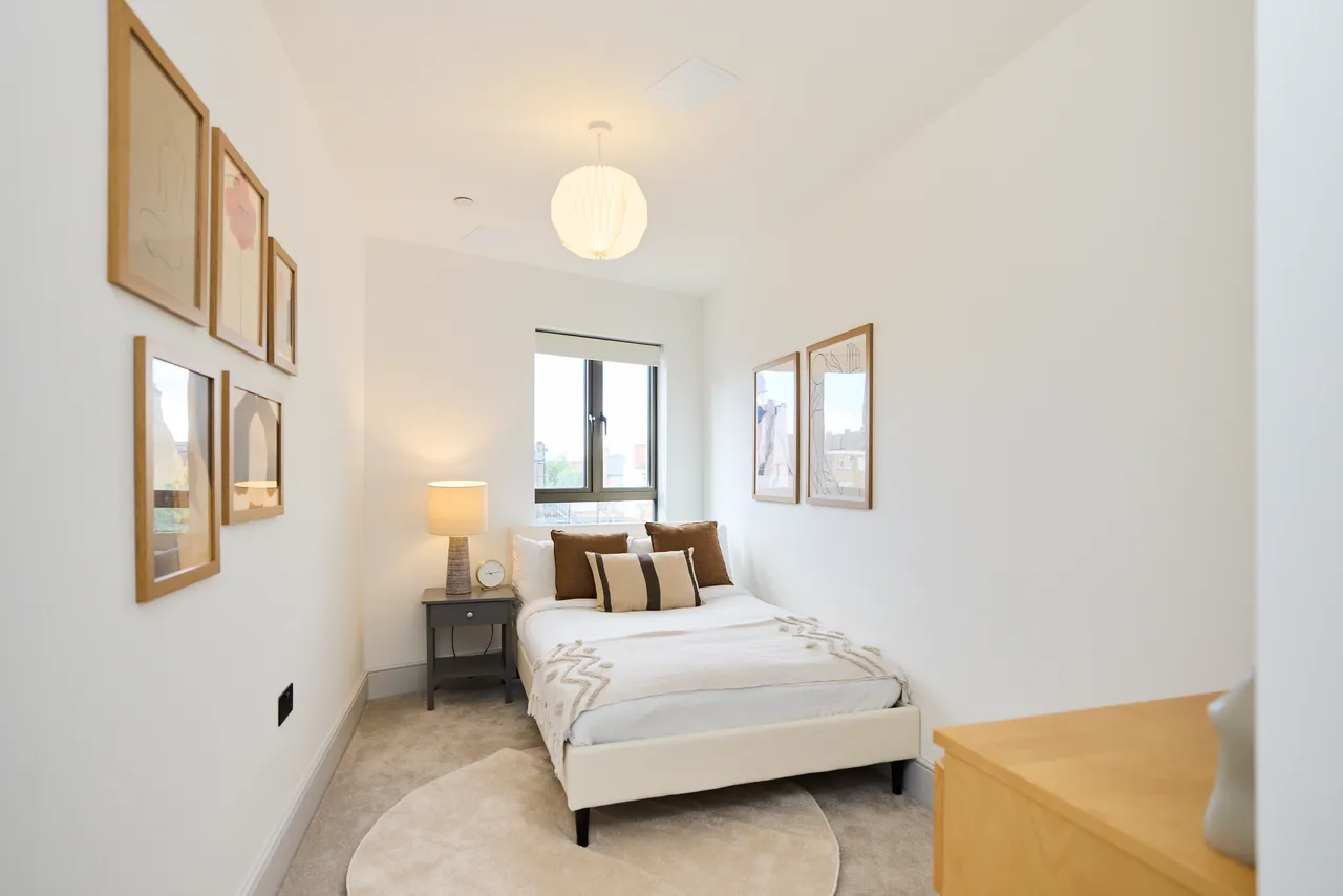 Station Road, SW19, photo 12
