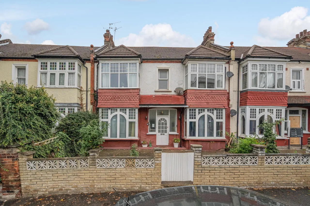 1 bed flat to rent, London, SW16
