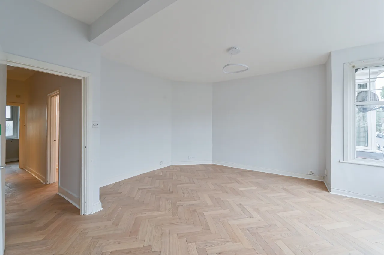 London, SW16, photo 6